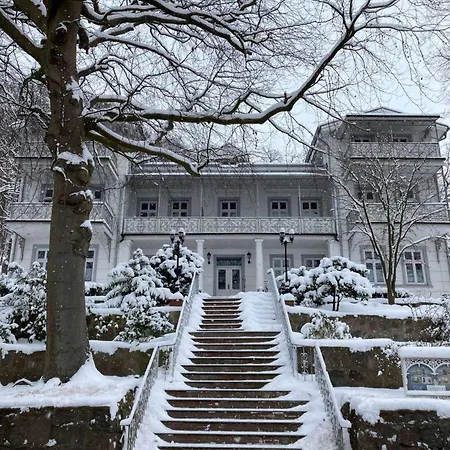 公寓 Sanssouci Schwalbennest 宾茨